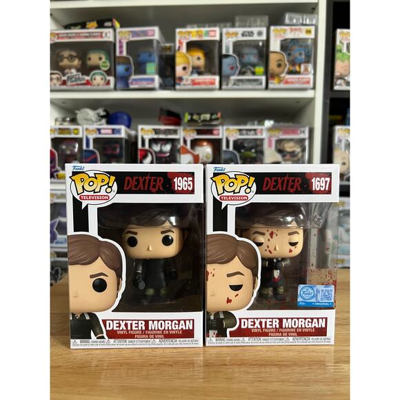 2 Dexter Morgan Funko Pops EXCLUSIVE BLOODY & Regular #1697 #1965 Horror TV Show